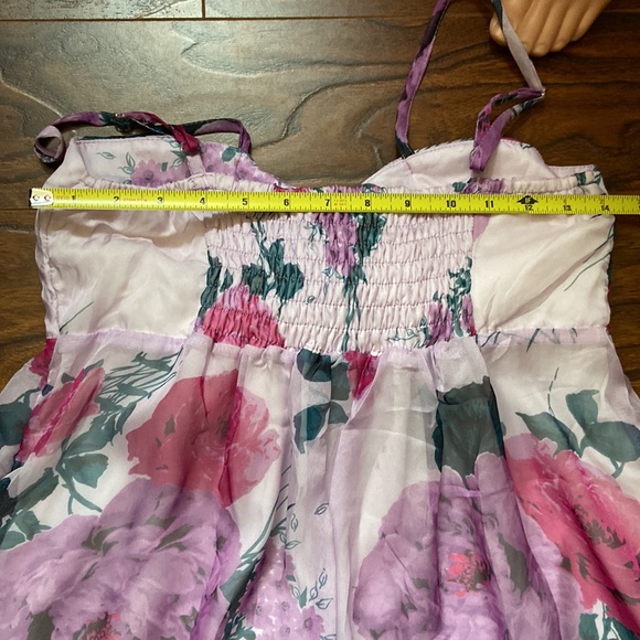 🆕 Absolutely cute strap floral boho dress in size L - Picture 6 of 9